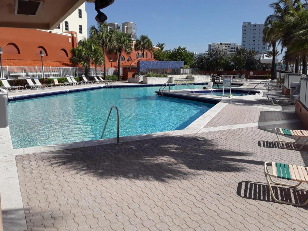 Historic Hollywood Beach Hotel Exterior foto